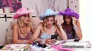 Blowjob Sandwich From Amateur Teens In Homemade Group Sex Tape