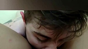 Melhores chupadas mamadas boquetes e beijo grego with shaved petite Latina amateur in big ass creampie reality