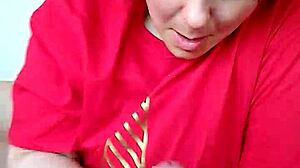 good mornin', givin' this milf a deepthroat blowjob with cum in mouth from big cock... oh yeah!