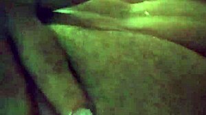 madura masturbandose with colombian milf fingering her wet pussy 😏