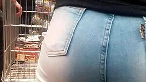 That brunette's ass looks amazing in jeans at the market 😏