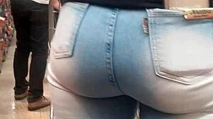 That brunette's ass looks amazing in jeans at the market 😏