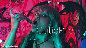 Morrigan stuffs latex pantyhose with substance for intense foot fetish play