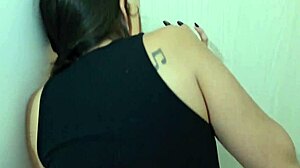 Hermanastro surprises his hermanastra with a quick passionate fuck during the Easter family reunion in the kitchen