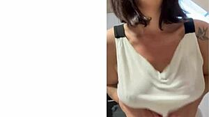 My Pussy Is Too Pretty Not To Show Off!