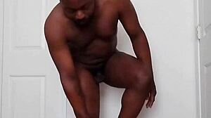 Solo masturbation session sharing generous body fluids online for free