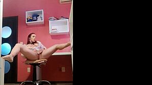 Safada Spreads Wide Horny Masturbating Pussy Close-Up Until Orgasm - Full On Red