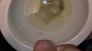 Just chilling with a quick session in the bathroom, keeping it casual and fun 😎