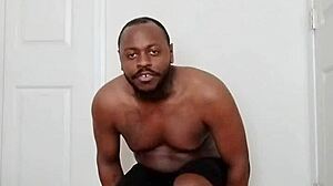 Solo masturbation session sharing generous body fluids online for free