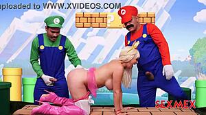 Sexmex princess peech rewards the bros, says Emily Thorne.