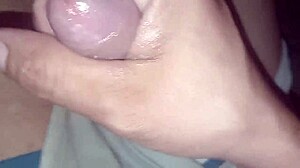 Pantalones orinados with pañal de tela lead to two delicious orgasms using pajita on rainy night!