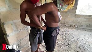 Outdoor Couple Quickie With Big Ass Cum