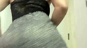 Morena Gostosa Dances in Babydoll Without Panties in Funk Style - Full Version on Red