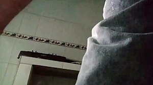 Pantalones orinados with pañal de tela lead to two delicious orgasms using pajita on rainy night!