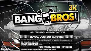 server shaves pussy deepthroats rides creampies for cash 💰🍆💦