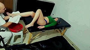 FOOT BATH TURNS INTO SUCKING TOES AND CUMMING ON HER PERFECT FEET