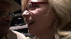 Nina Hartley meets DapperDan at Exxxotica for private milf pussy licking lesson HD?