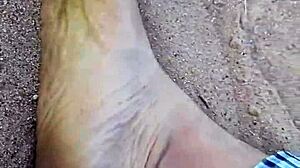 Hey, feeling these bare feet in sand nature foot fetish vibes 🏖️👣