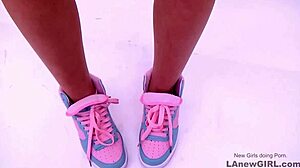 Braces teen's tight pussy stretched in casting cumshot