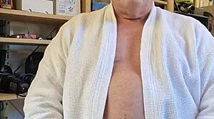 dirty old man chris strips nude homemade for your european amateur eyes