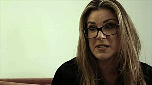 Vanna Bardot Licks Whitney Wright's Pussy 60fps