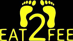 raven rogue sucks aria nicole's bare feet in naughty massage backstage 😏👅🦶