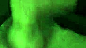 arrapato con vestito... sborrata italiana sporca gemo piscio con cazzo enorme nei panties