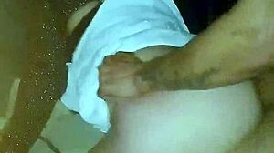 mostrando pro corno como fodo sua putinha de esposa gostoso