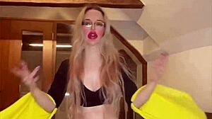 i'm yer goddess belly dancer givin' huge bj fetish domination glasses on 😩💋