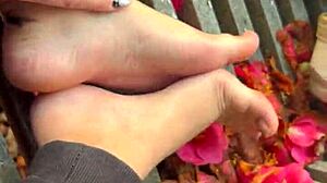 you like this hairy latina milf ridin' rough daddy??