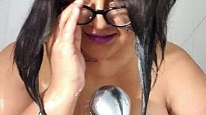 whoa check out these huge bbw tits in live shower