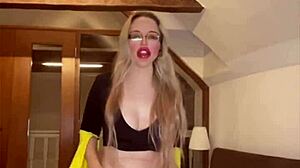 i'm yer goddess belly dancer givin' huge bj fetish domination glasses on 😩💋