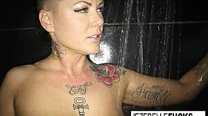 Jezebelle Bond gets incredibly steamy while masturbating in the shower