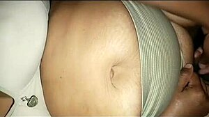 paling hot sucking mertua's memek while couple watches anal creampie