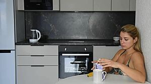 i saw wife swallow banana so fucked her morning 😏🍌💦