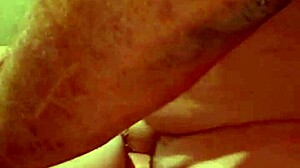 i love suckin lickin n fuckin her wet