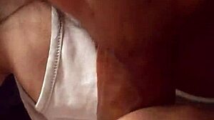 moroccan babe gives sloppy wet blowjob