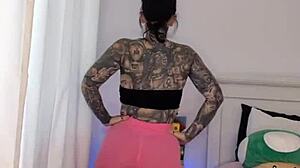 Gym Tights Haul Teases Melody Radford's Big Ass Curves