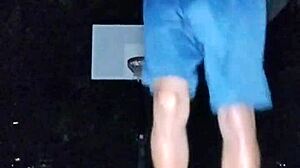 Chilling in the park with sexy skinny brunette vibes 😎🏞️