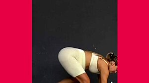 erotic belly dances in sexy panties 🔥