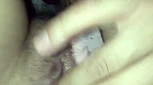 una buena lamida al culo antes de meterla toda!