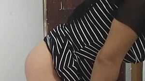 Sassy Latina Stepmom Dances Flashes Buttocks Pre-Wedding Casting Show