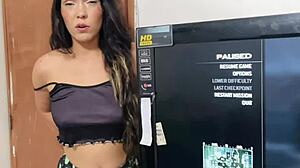 she stays quiet getting unexpectedly fucked by roommate