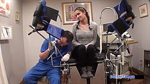 naomi alice's big clit orgasm in leggings 😍