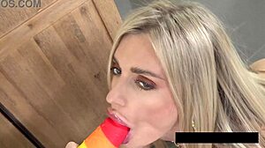 wanna see bella b gush wet with her dildo close-up? 🔥💦🧸