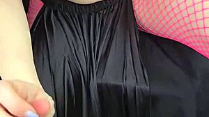 hey stranger, wanna cum all over after fixing my ride?