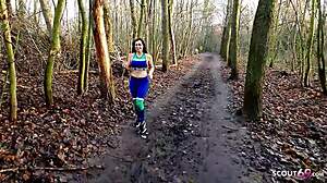 Reife Deutsche Joggerin Park Fick Nach Anquatschen