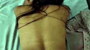 comendo a médica safada com buceta raspada e peitos enormes