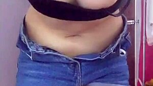 Vietnam girl's hidden curves beg for discovery