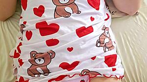 shameless stepsis lets me slip into her warm wet cunt 😈